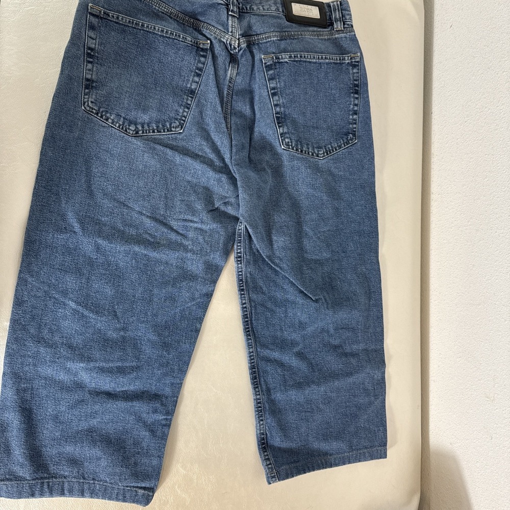 Hugo Boss Men's Jean Shorts 36 Blue Denim Jorts . See Photos For Measurements